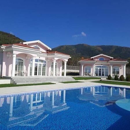 Diamond Villas Enina Eksteriør bilde
